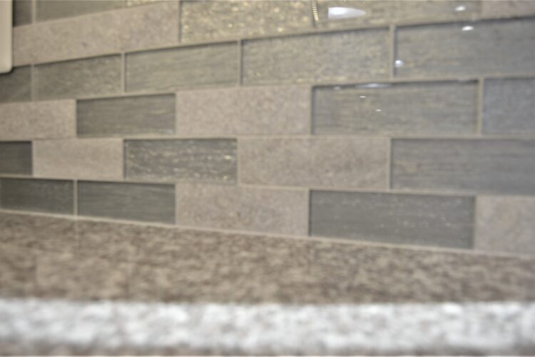 Adding a Backsplash to Your Kitchen