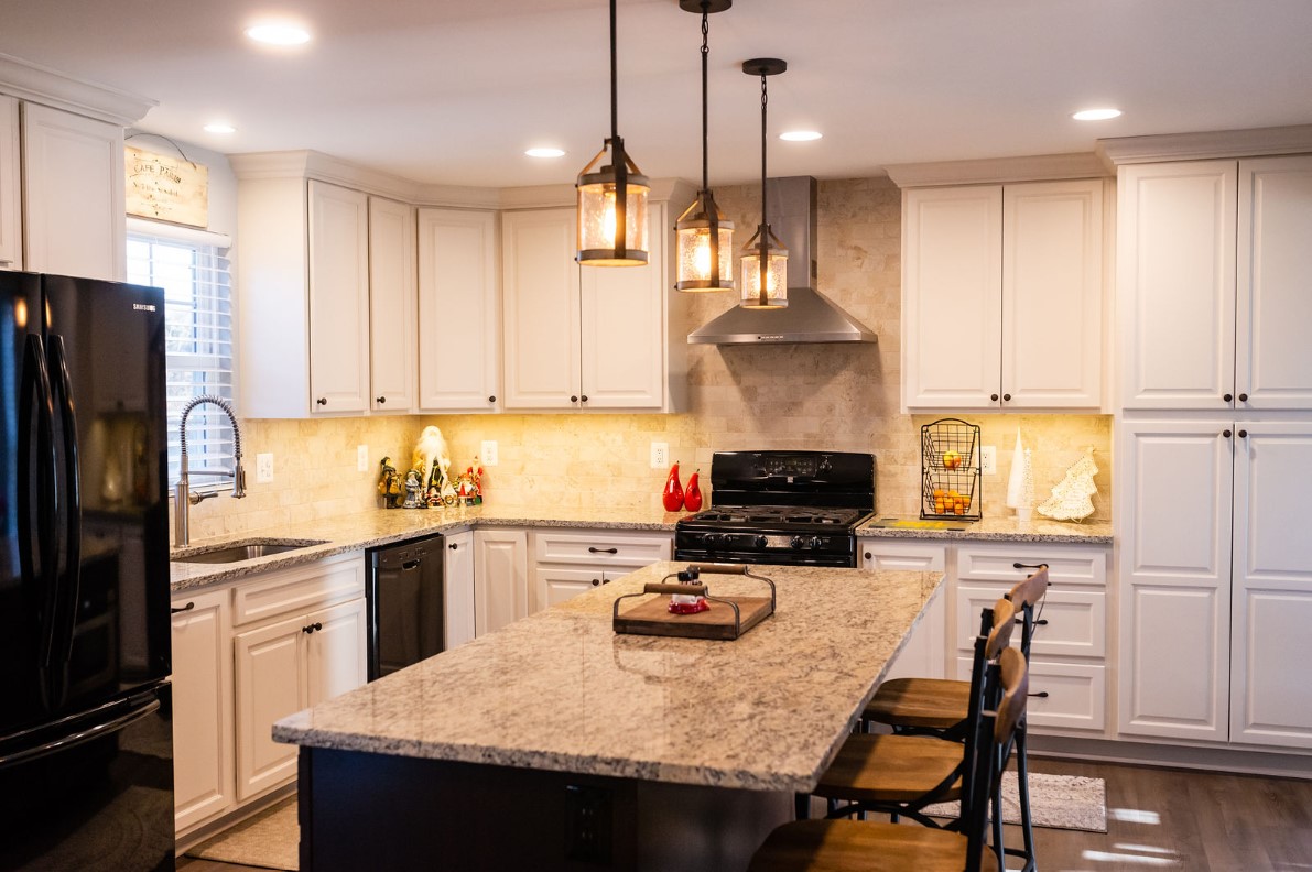 Warm & Inviting Family-Friendly Kitchen in Carroll County, MD